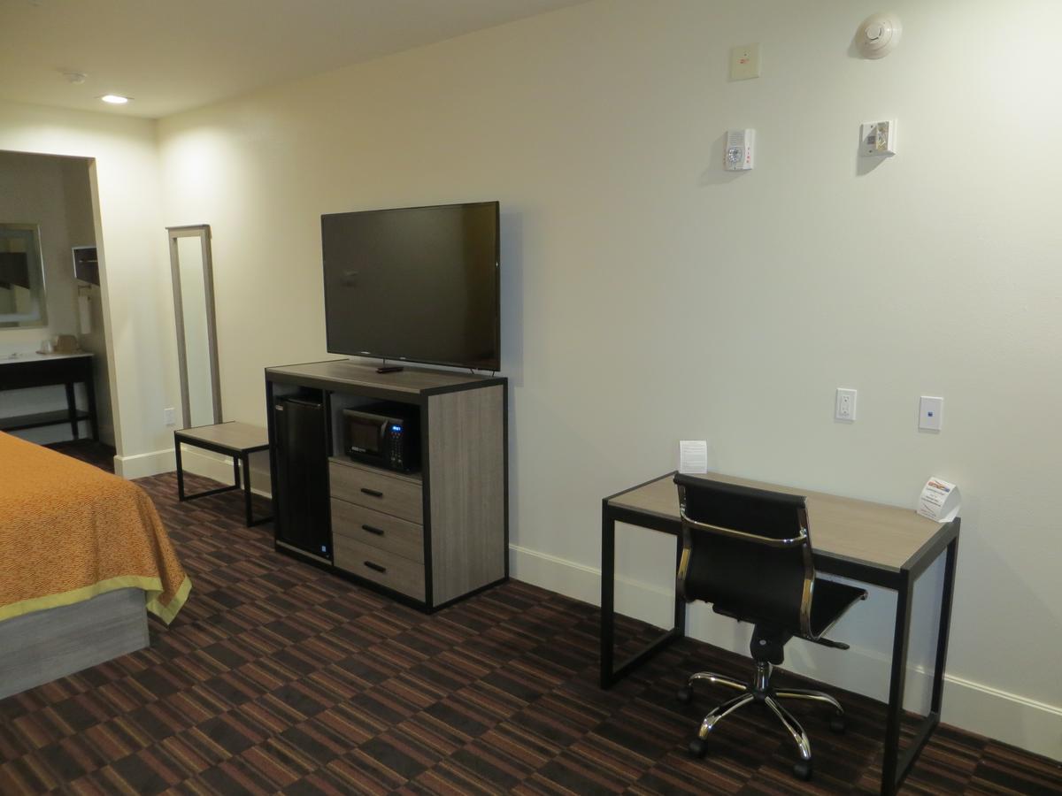 Scottish Inn And Suites Katy Exteriör bild